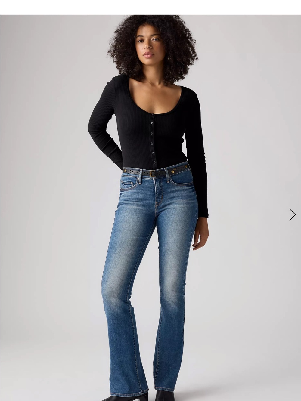 Levi’s 315 shaping bootcut. Classic Mid-Rise Bootcut Jeans in Medium Blue